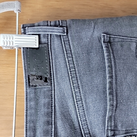 Levi's high-waisted skinny size 28 - Picture 4 of 9